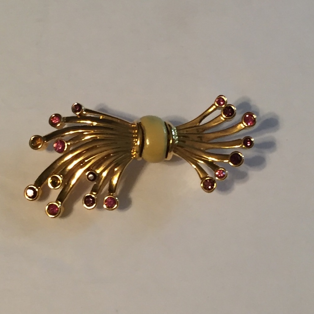 Brooch
